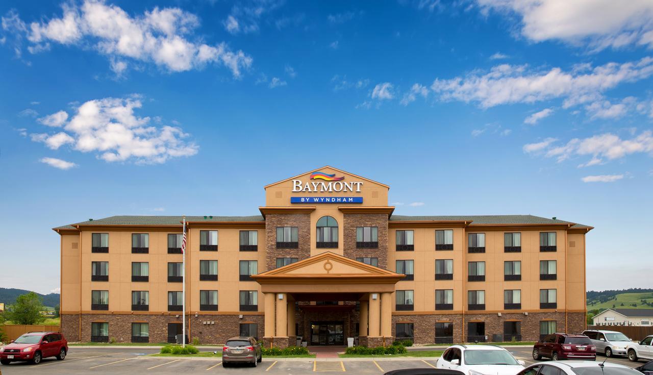 Baymont Inn & Suites By Wyndham Sturgis Exterior photo