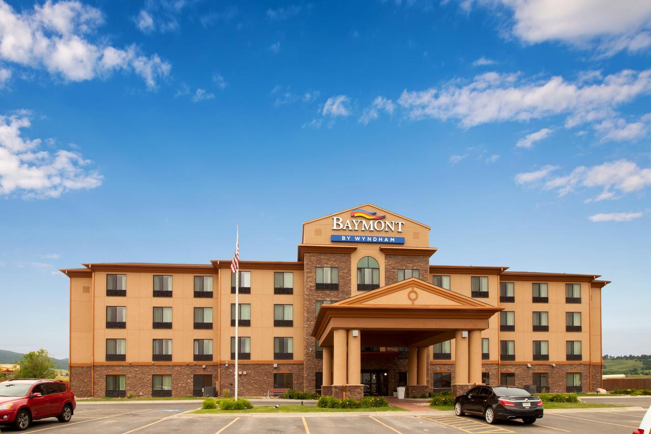 Baymont Inn & Suites By Wyndham Sturgis Exterior photo